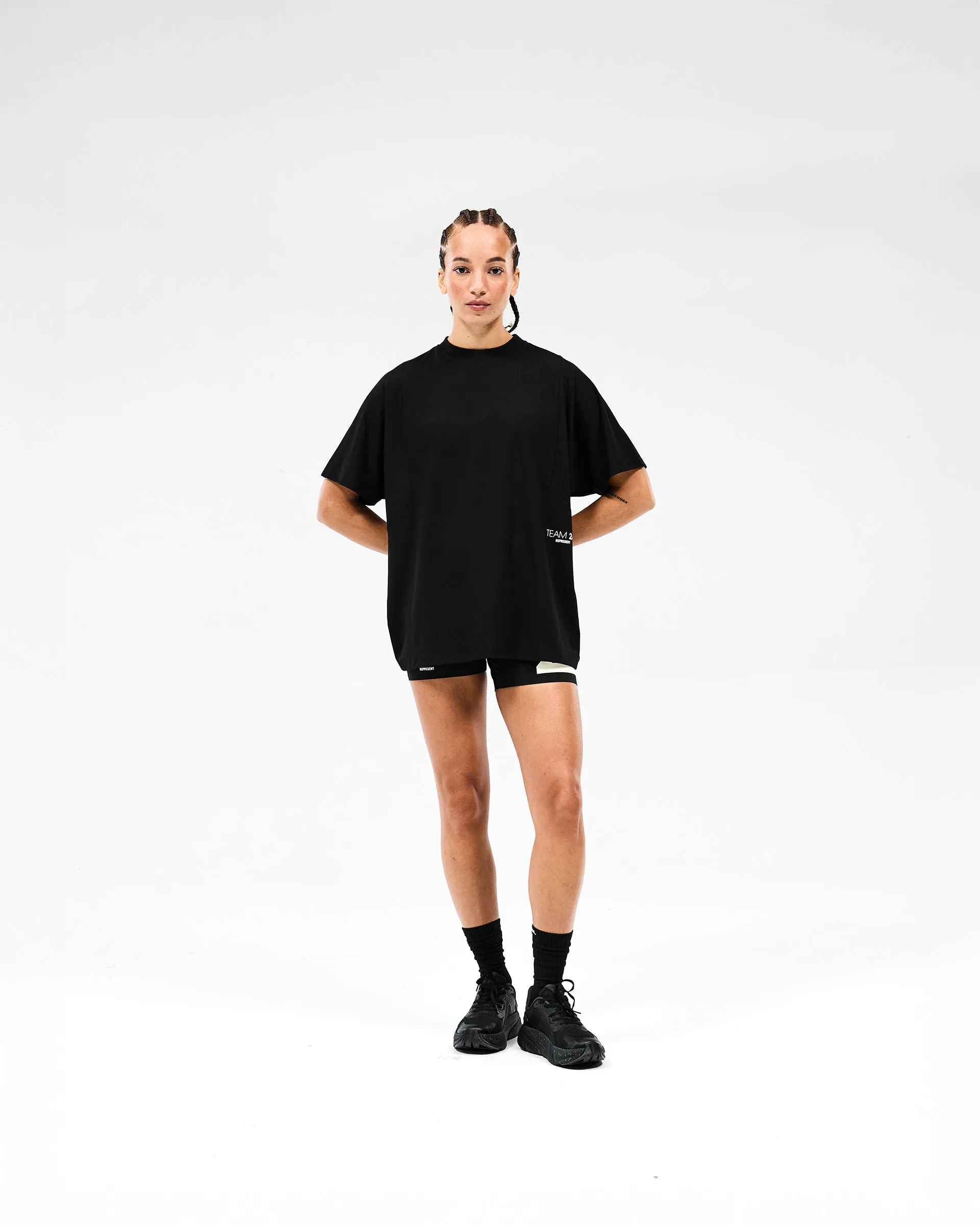 247 Training T-Shirt - Black StaticResistant Cozy Fashion