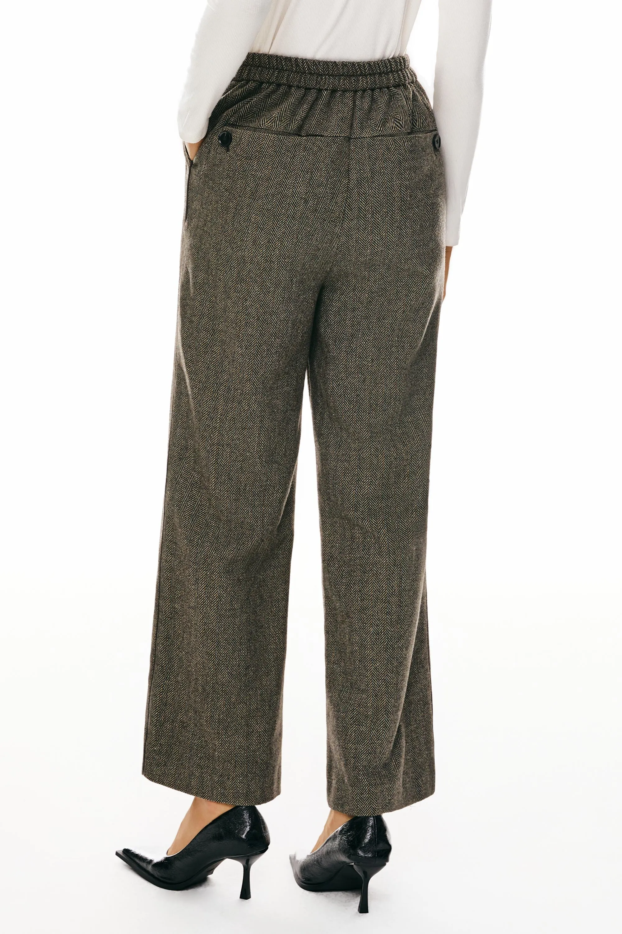 Refined fit Straight Leg Dress Pant