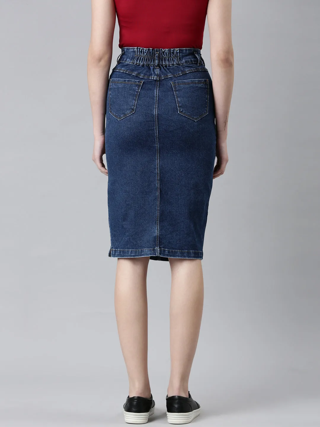 Outfit Display Women's Blue Denim Knee-Length Pencil Skirt