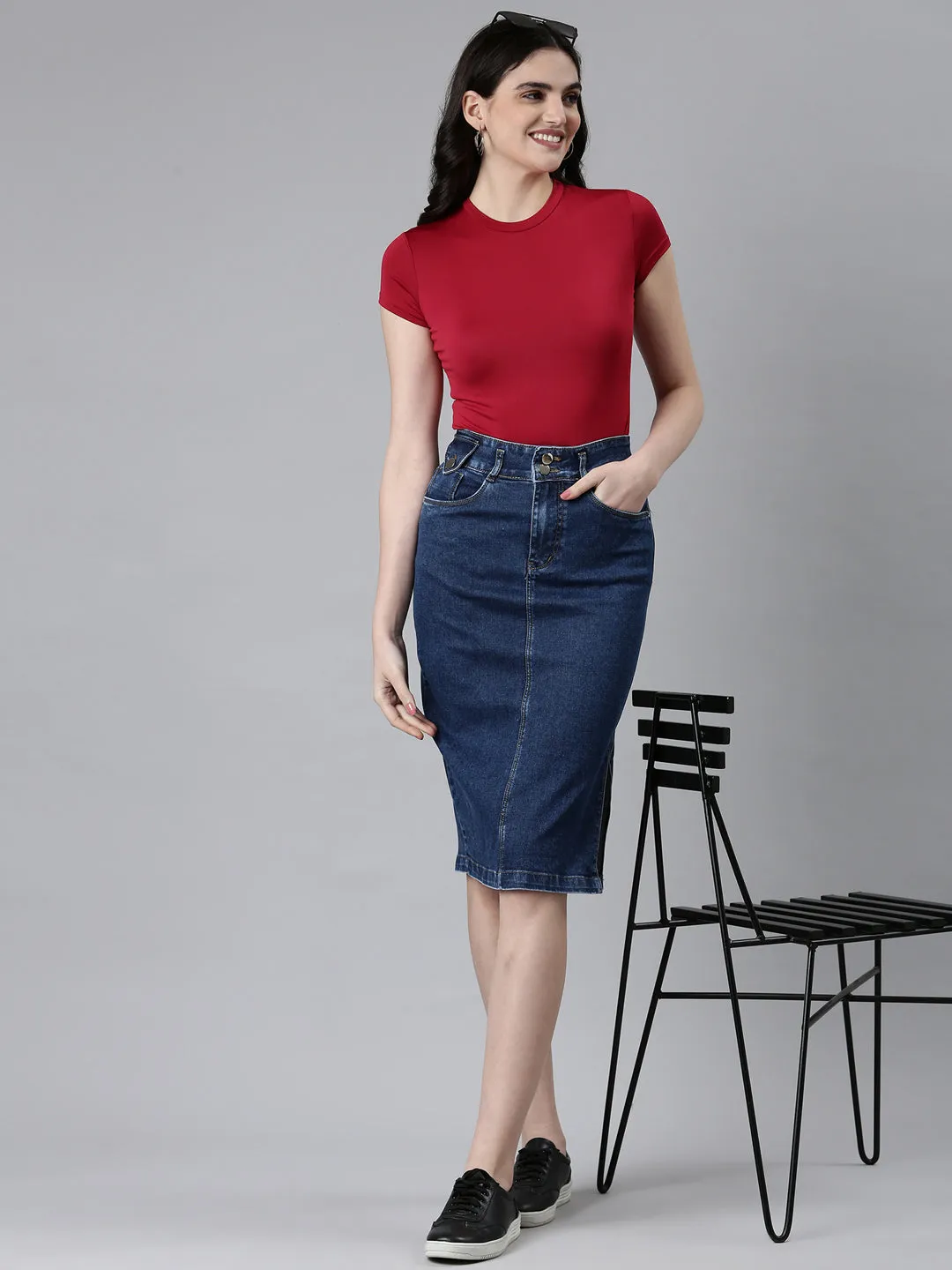 Women's Blue Denim Knee-Length Pencil Skirt Gentle Vibe All Season Wear