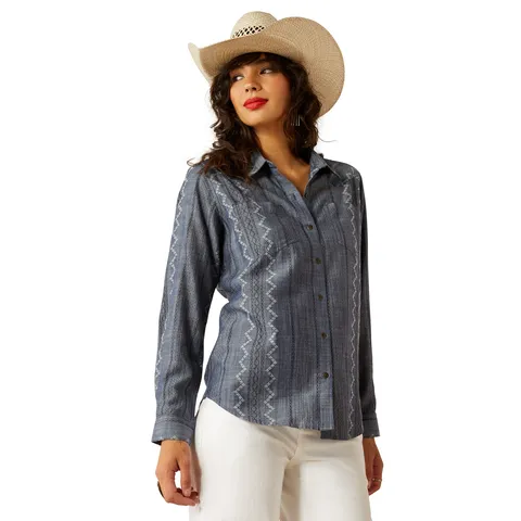 Chilly Wear Perfect for Any Outfit Ariat Women's REAL Billie Jean Western Button Down Shirt in Blue Chambray (Plus Sizes Available)