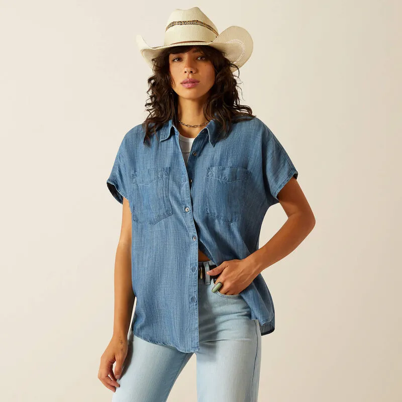 Low Impact Dye Casual Everyday Ariat Women's Vacation S/S Western Button Down Shirt in Blue Chambray