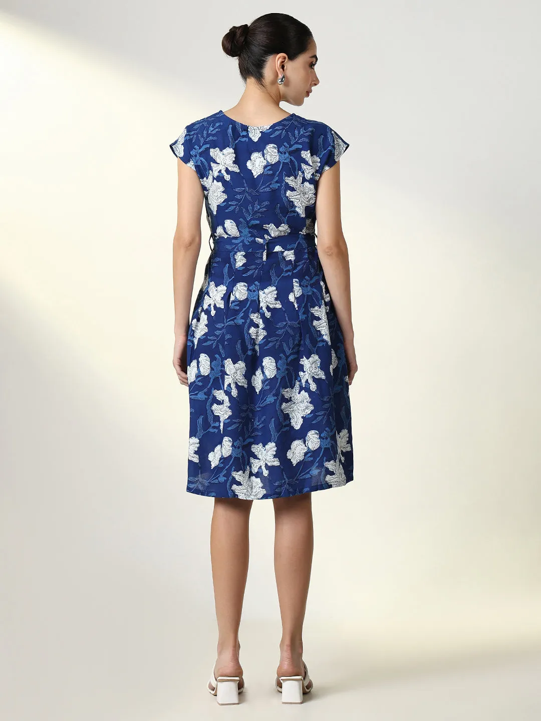 Women's Blue Cotton Floral Print Fit & Flare Dress Signature-Style Warm Touch