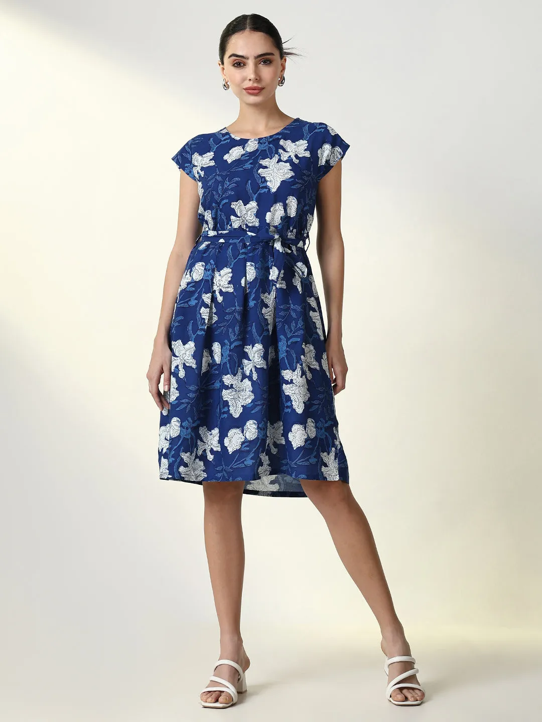 Chilly Day Comfort Women's Blue Cotton Floral Print Fit & Flare Dress