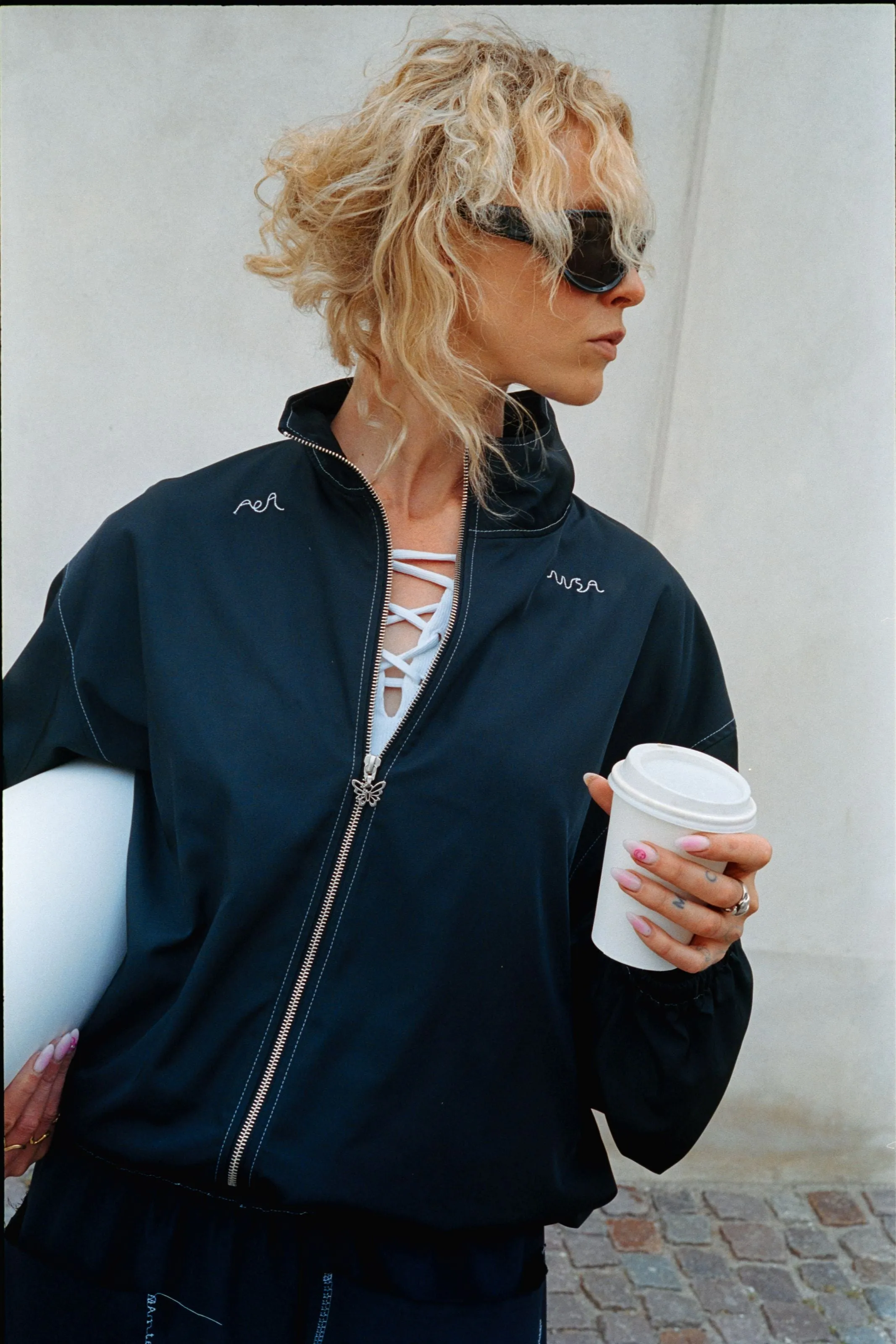 VIVID1 JACKET9 Subtle Design Detail Everyday Active Style