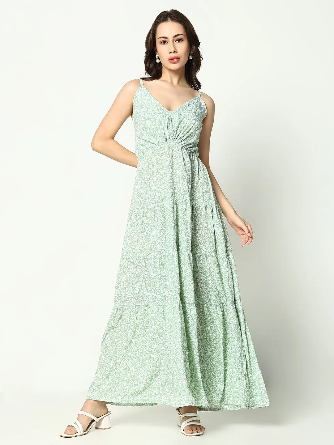 Figure-Skimming Women's Green Crepe Empire Dress