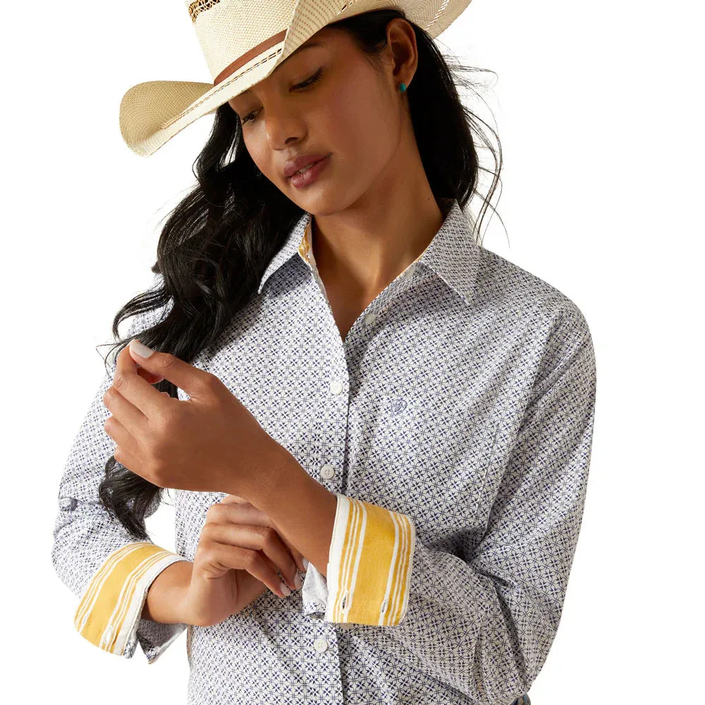 Ariat Women's Kirby L/S Western Stretch Button Down Shirt in Ocean Geo (Available in Plus Sizes) Minimalist purity