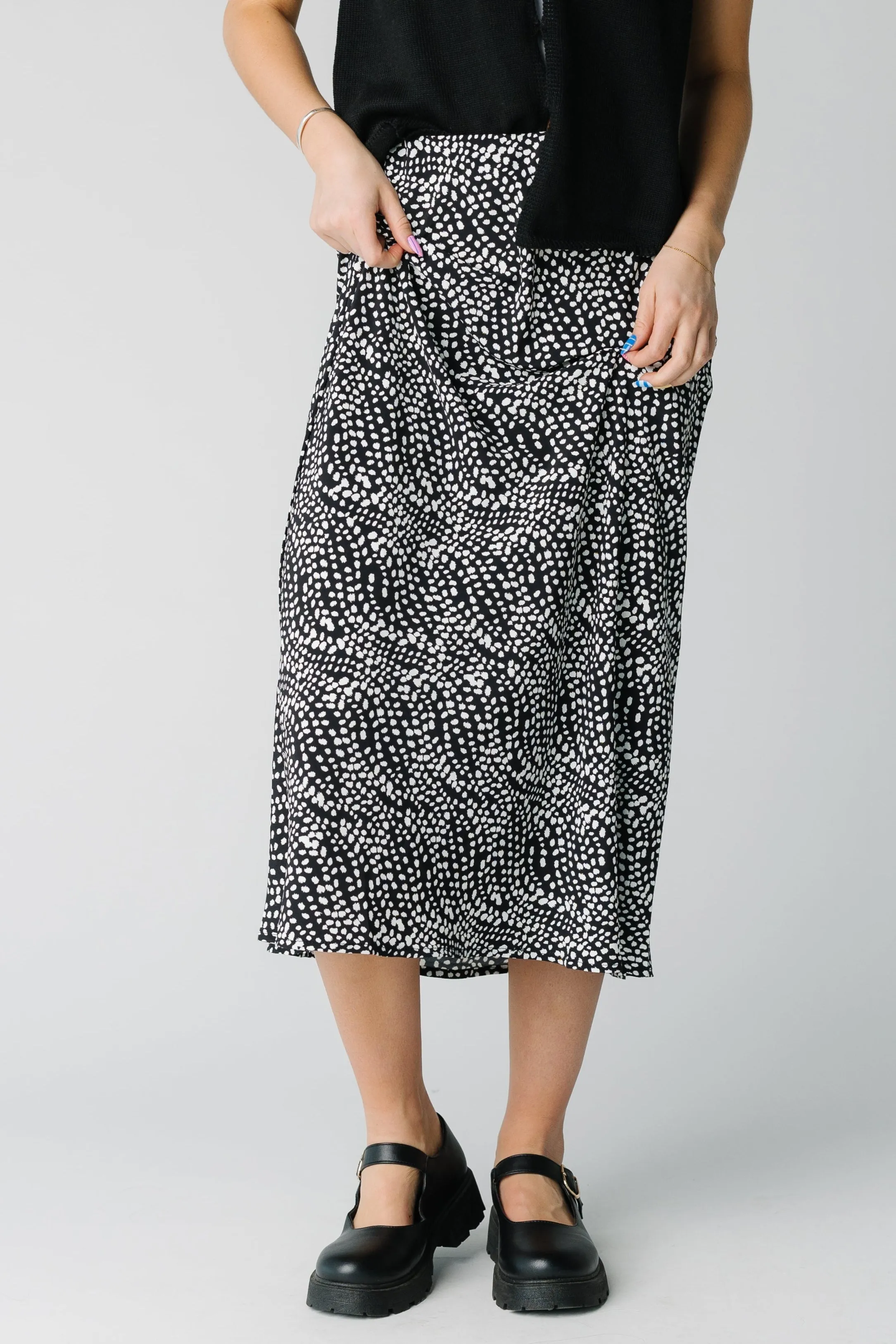 The New June Skirt Light Mood Minimal Touch