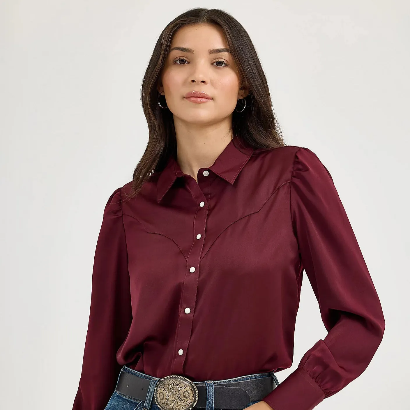 Pocket Detailing Wrangler Retro Women's Satin Rodeo Western Snap Blouse in Port