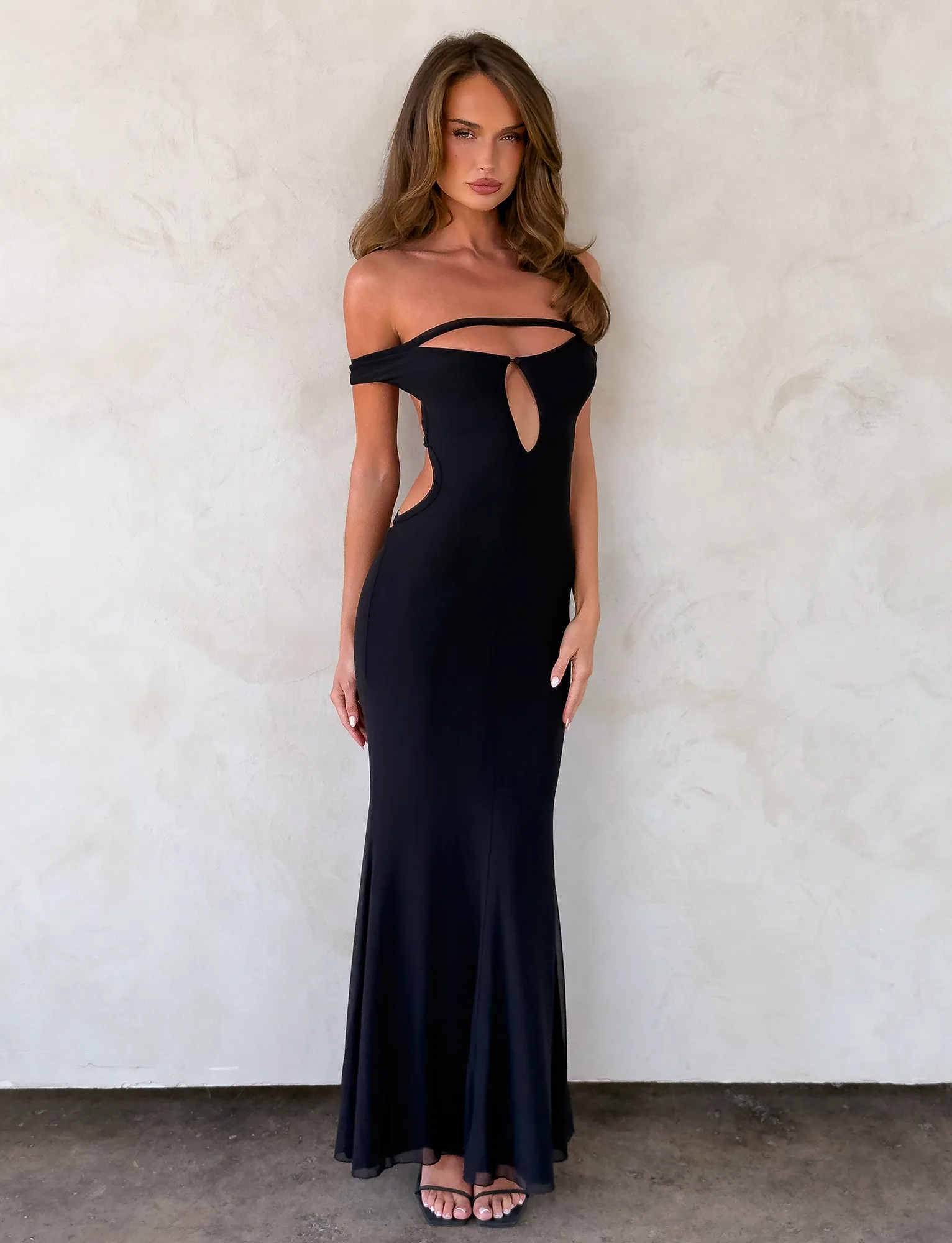 KERRIGAN MAXI DRESS - BLACK Stylish Line