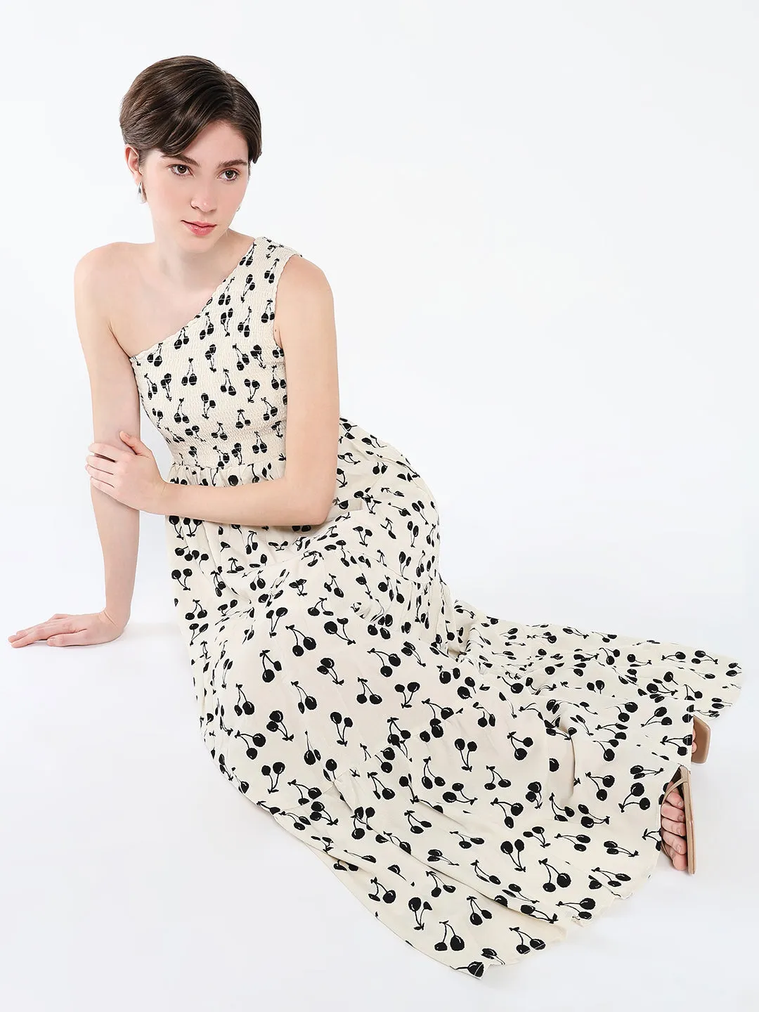 Chic beachwear dress Women's Off White Print One Shoulder Crepe Fit & Flare Maxi Dress