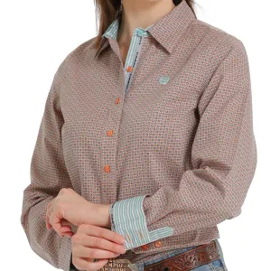 Comfy Essentials Wear Comfortable Style Cinch Women's L/S Blush and Blue Diamond Print Western Button Down Shirt