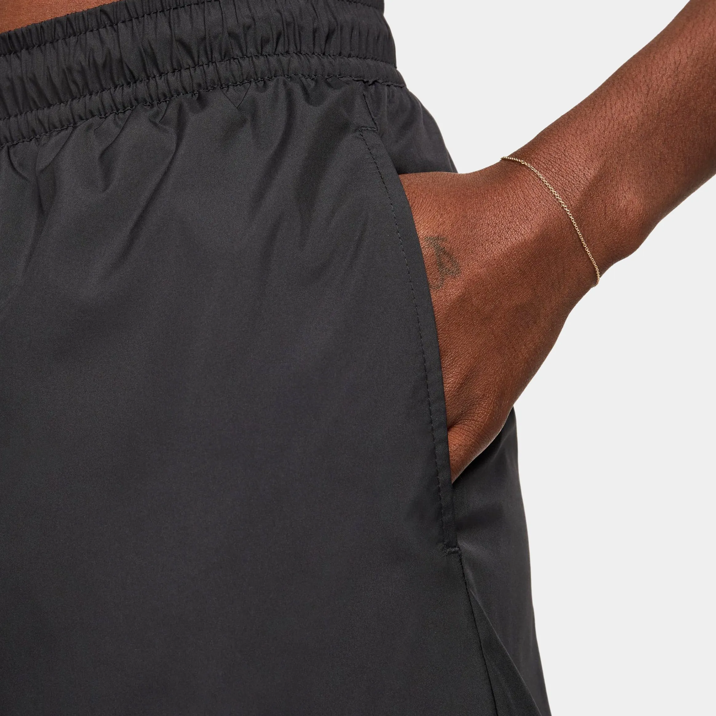 Classic Woven Mid Rise Woven Womens Shorts (Black/White) Easy Motion Fitness Friendly