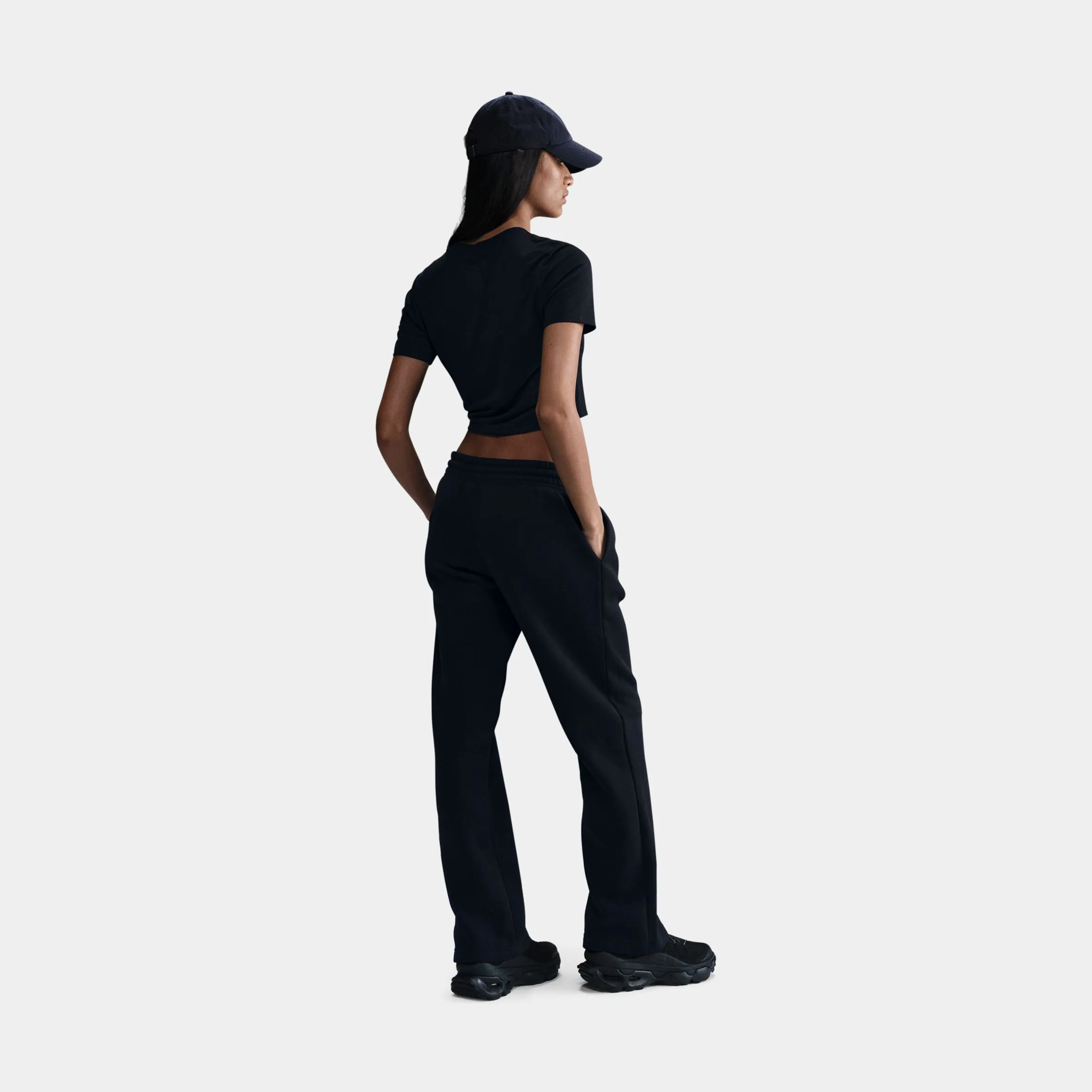 Flexible Waistband Reflective details Phoenix Fleece Open Hem Womens Sweatpants (Black)