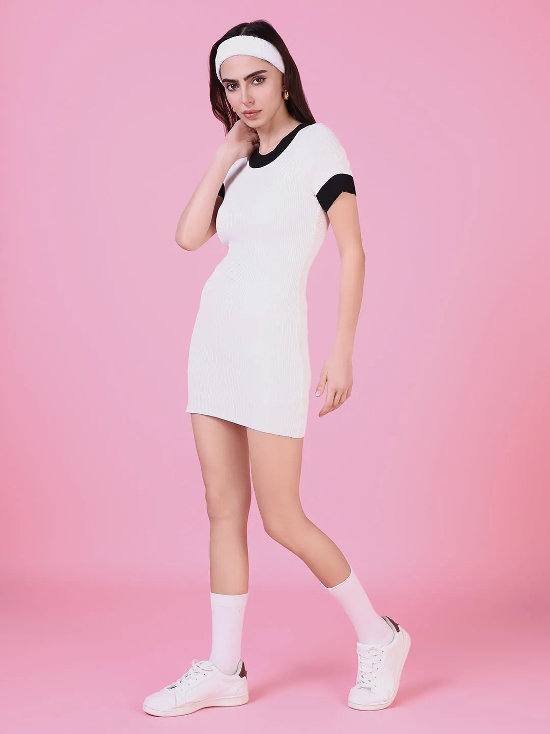 Daywear Mood Women's White Solid Bodycon Dress