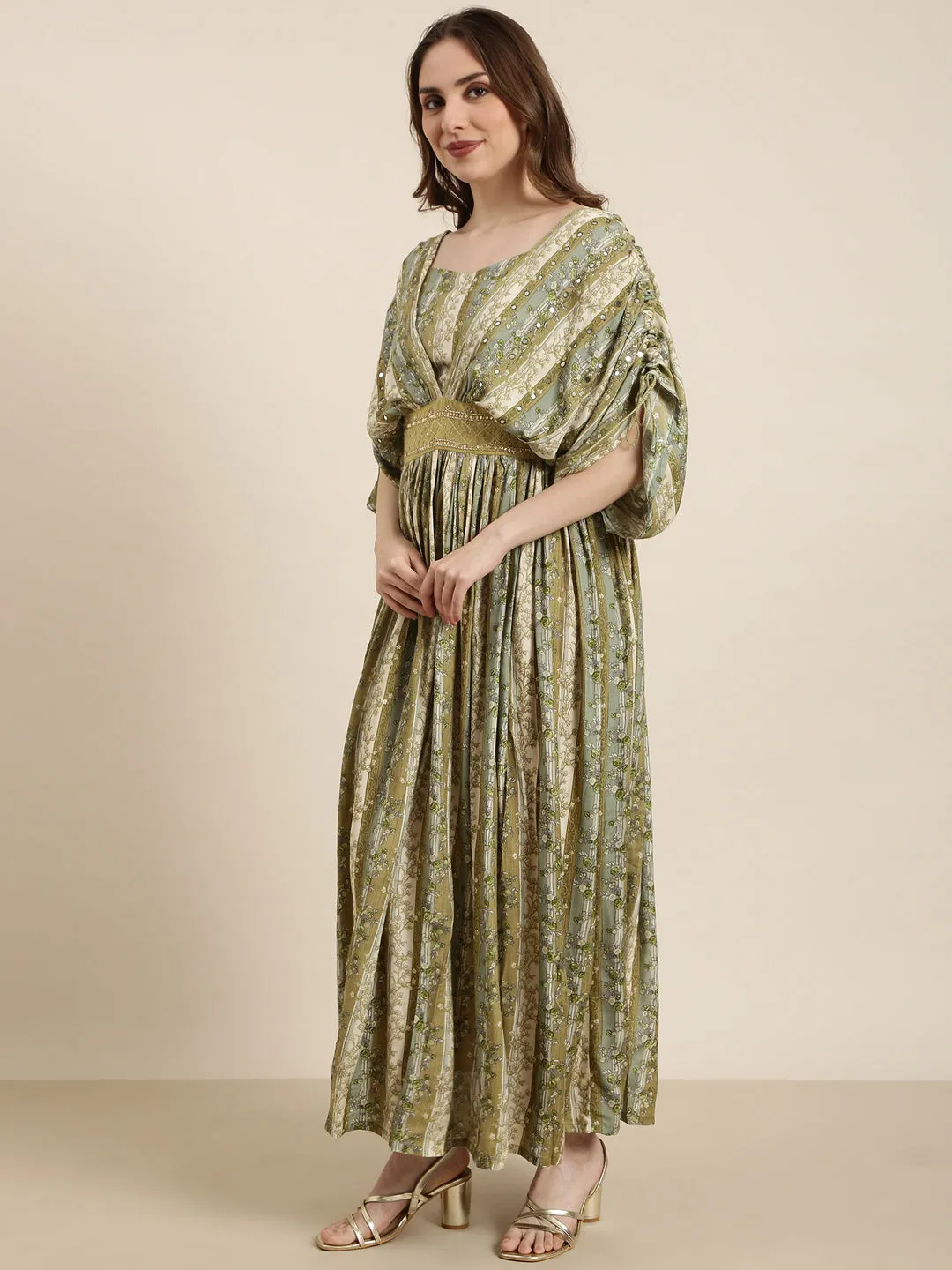 Women's Green Floral Print Cape Sleeve Fit & Flare Dress Soul Warm