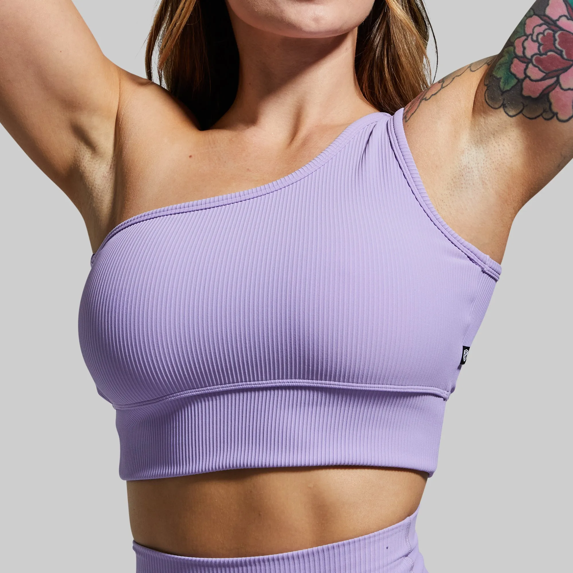 Regular fit seams Evolve Sports Bra (Fairytale)