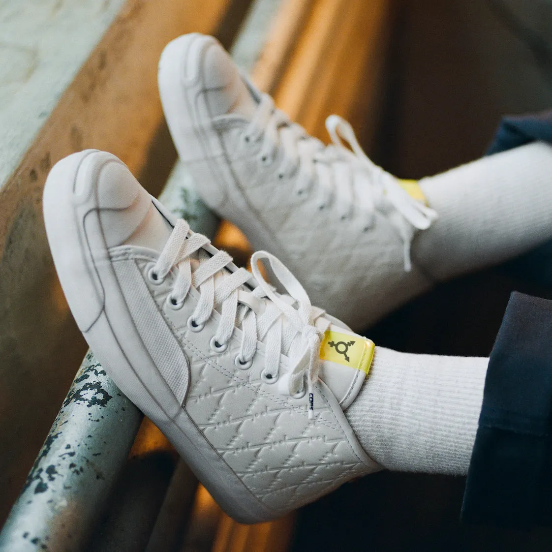 All weather Converse CONS JP Pro Mid Alexis Sablone Pride (White/Chambray)