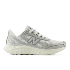 New Balance Women's Fresh Foam Arishi V4 Running Shoe - WARISTS4 Ventilated Upper Party Shoes