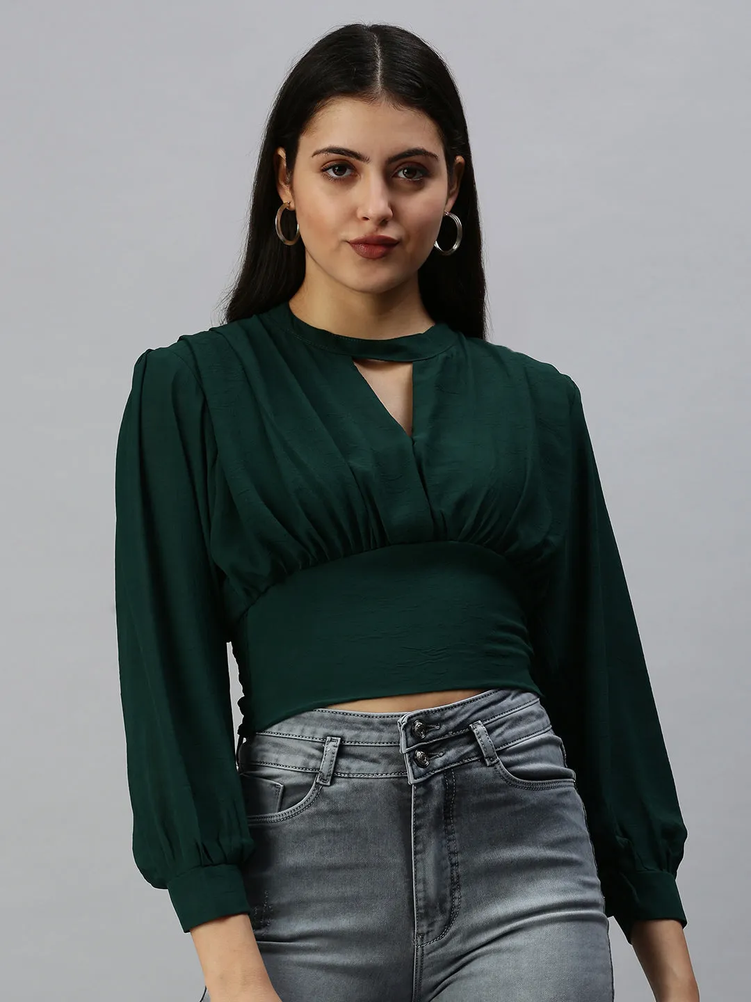 Casual Layer Comfy Active Fit Women's Green Keyhole Neck Georgette Empire Crop Top