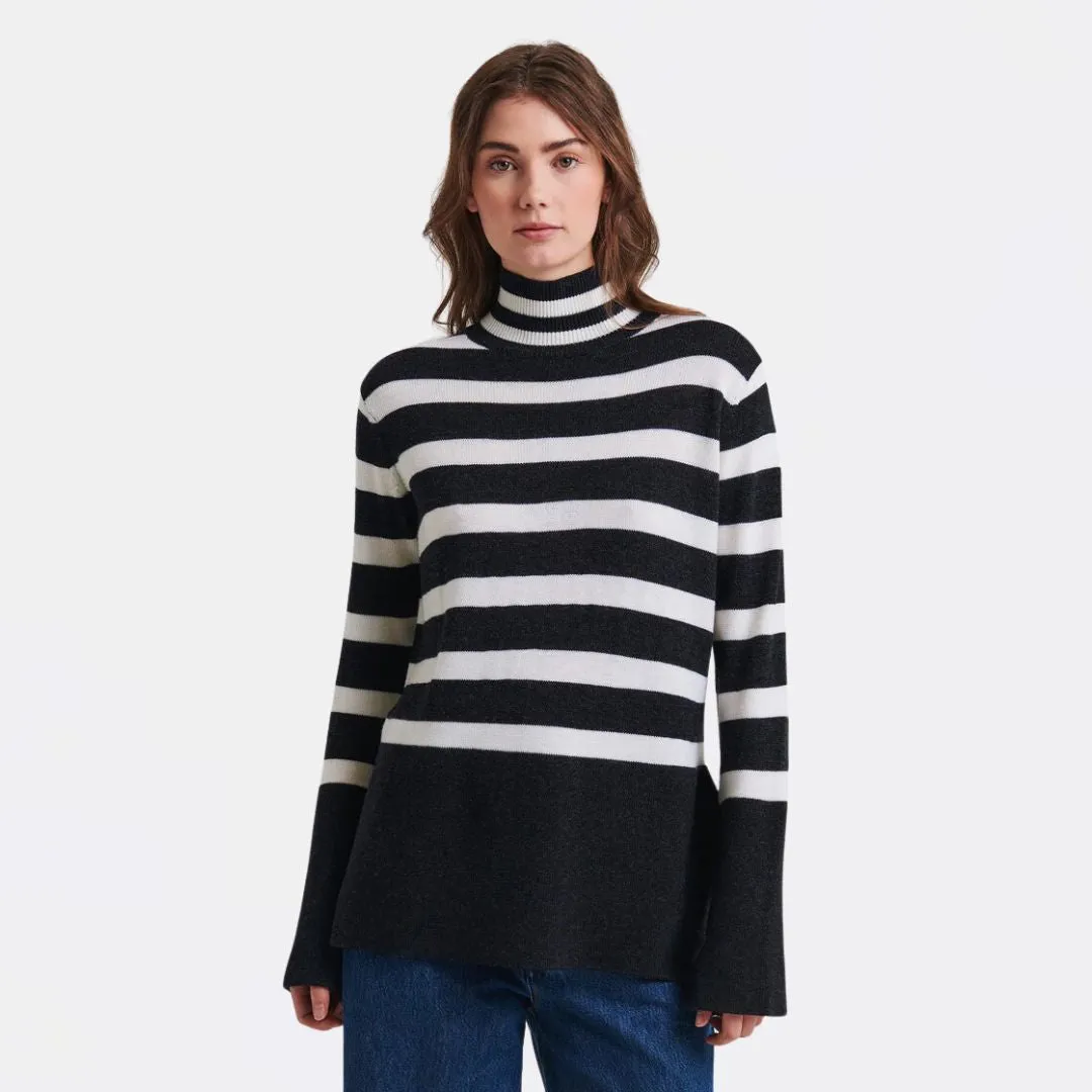 Merino Striped Turtleneck (Noir) Non Chafing Fabric