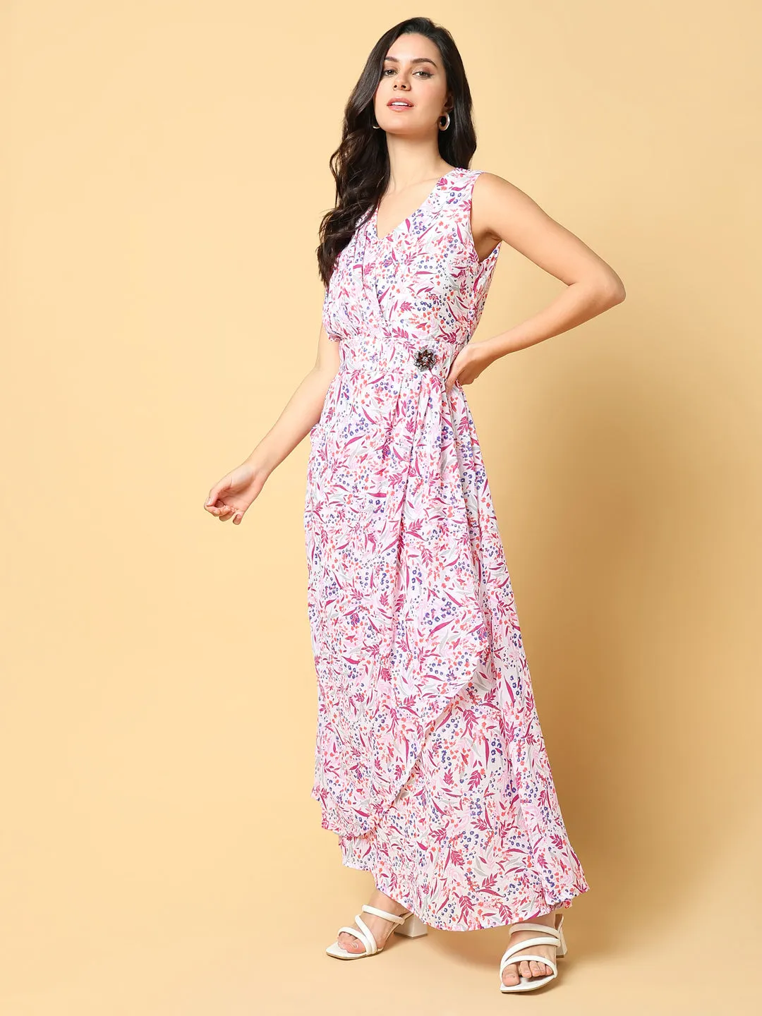 Smart Waistband Design Simple yet chic gown Women's Pink Floral Printed Fit & Flare Maxi Dress