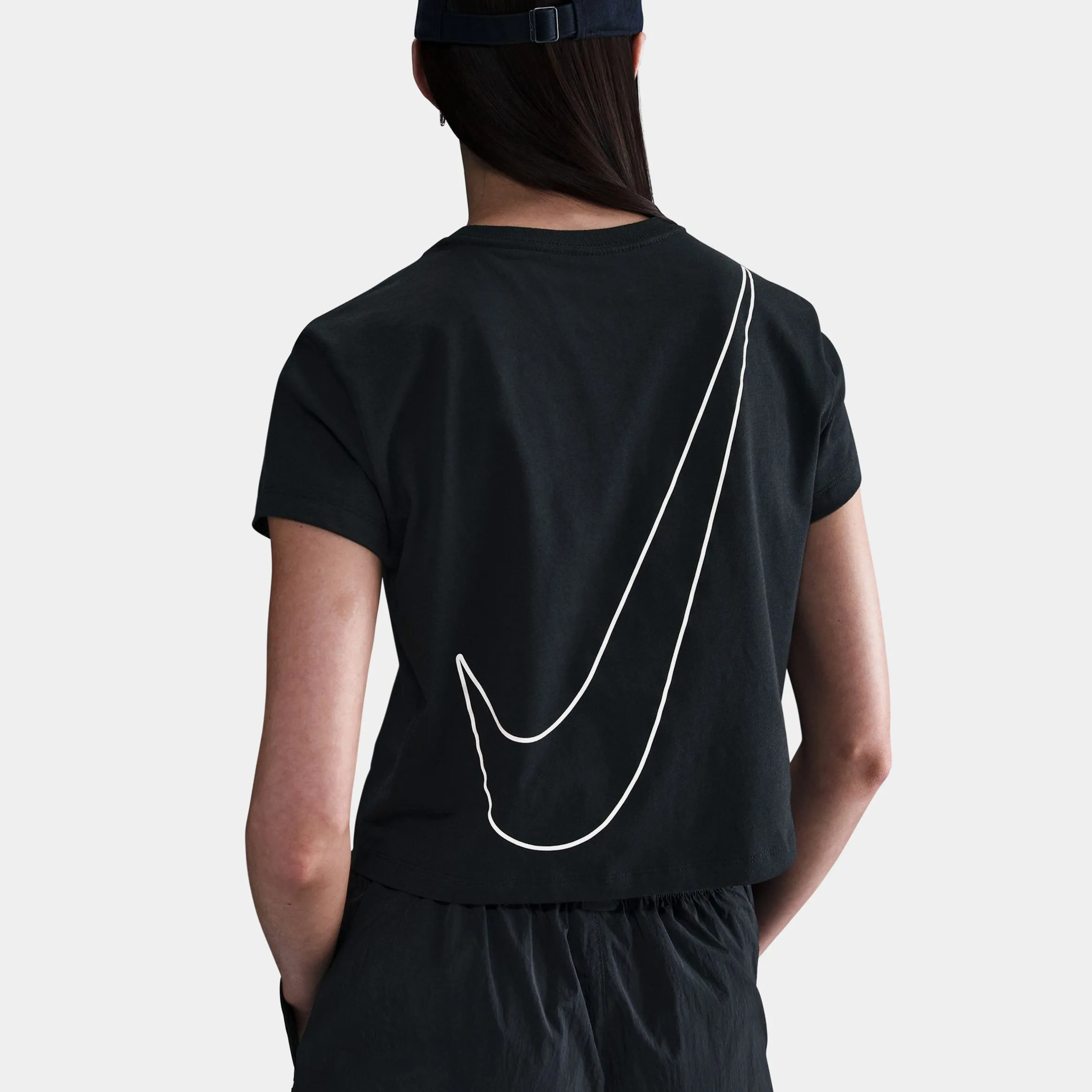 NSW Club Cropped Womens Short Sleeve Shirt (Black/White) LightweightKnit