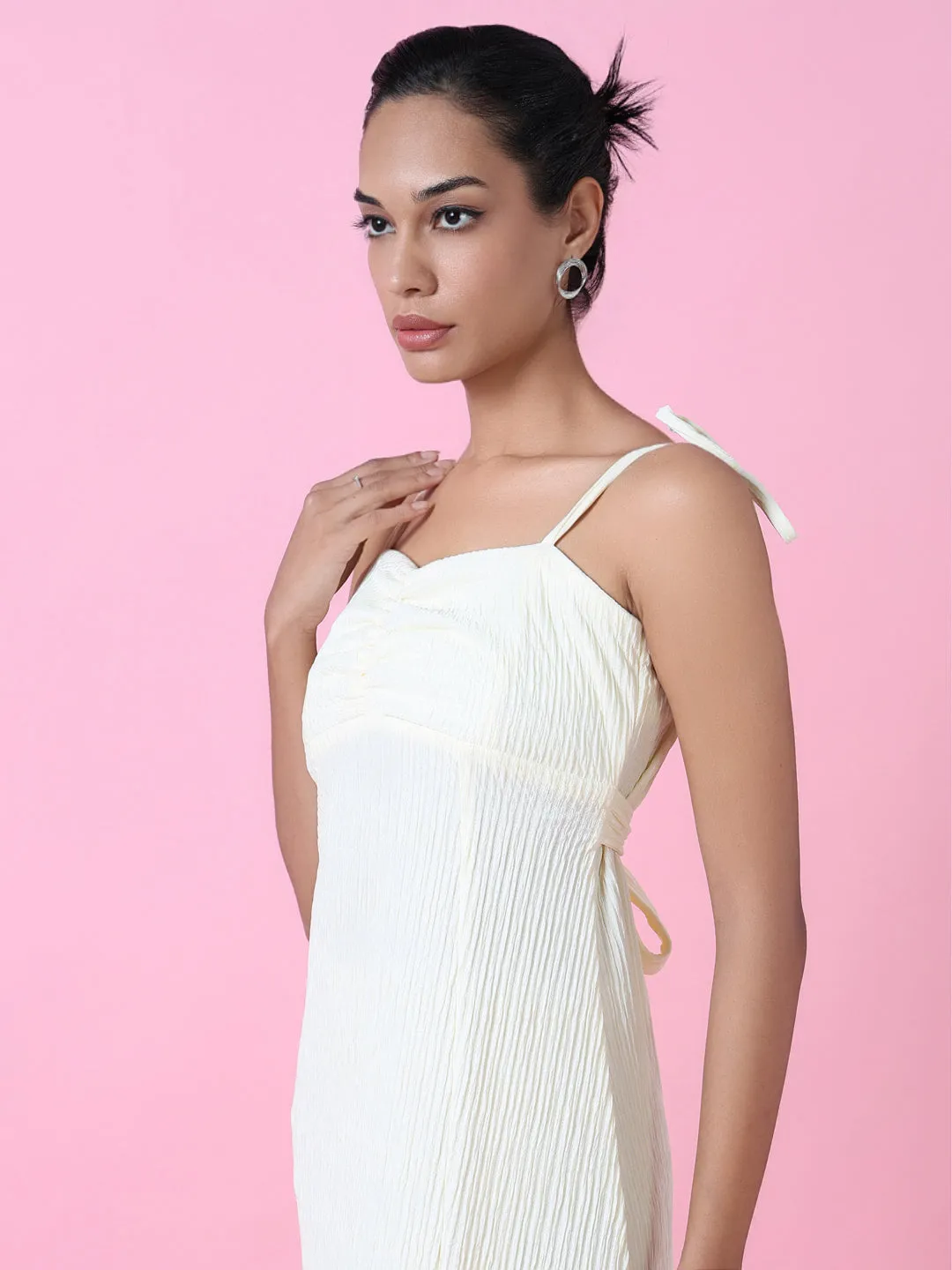 Women's Cream Solid Maxi Dress Modern Lines Heart Glow