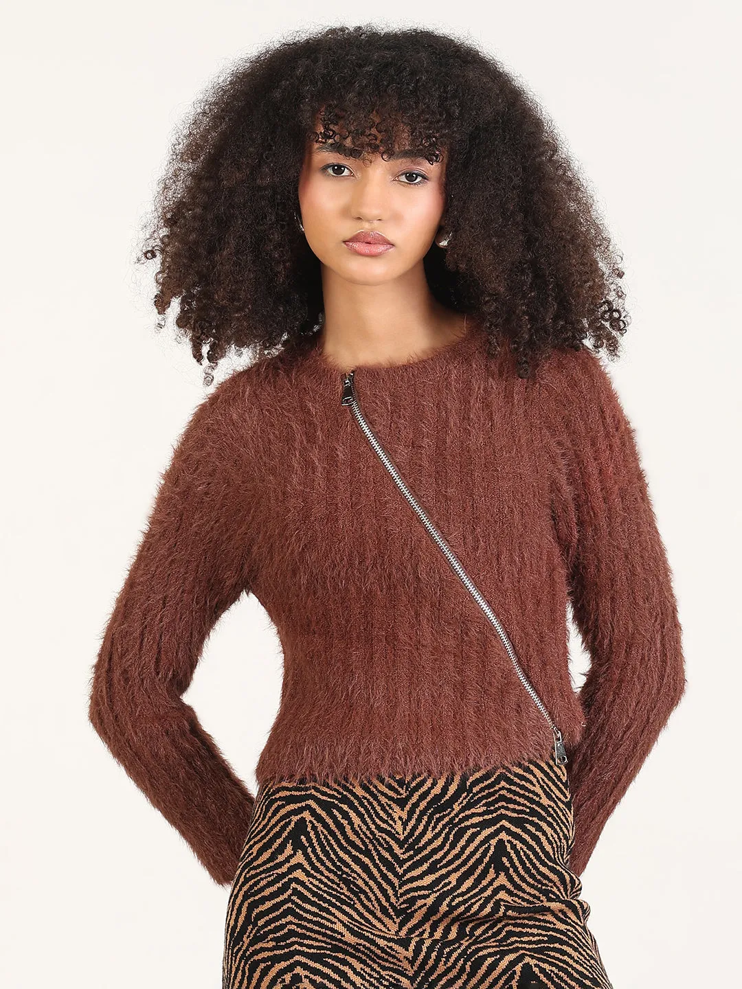 Fresh Trend Garment Dyed Finish Women's Brown Solid Fitted Crop Top