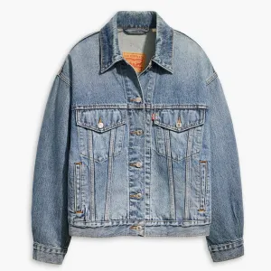'90s Trucker Jacket (Turning Heads) Comfort Fit Design