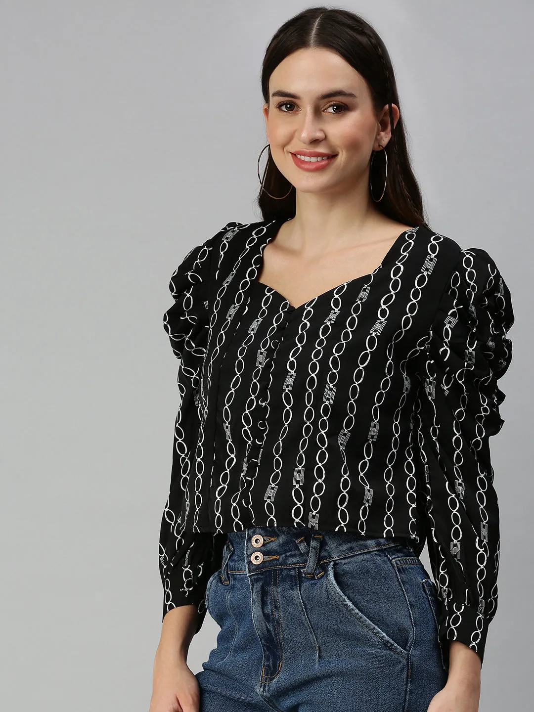 Bold Look Comfy Vibes Women's Black Geometric Printed Sweetheart Neck Crepe Top