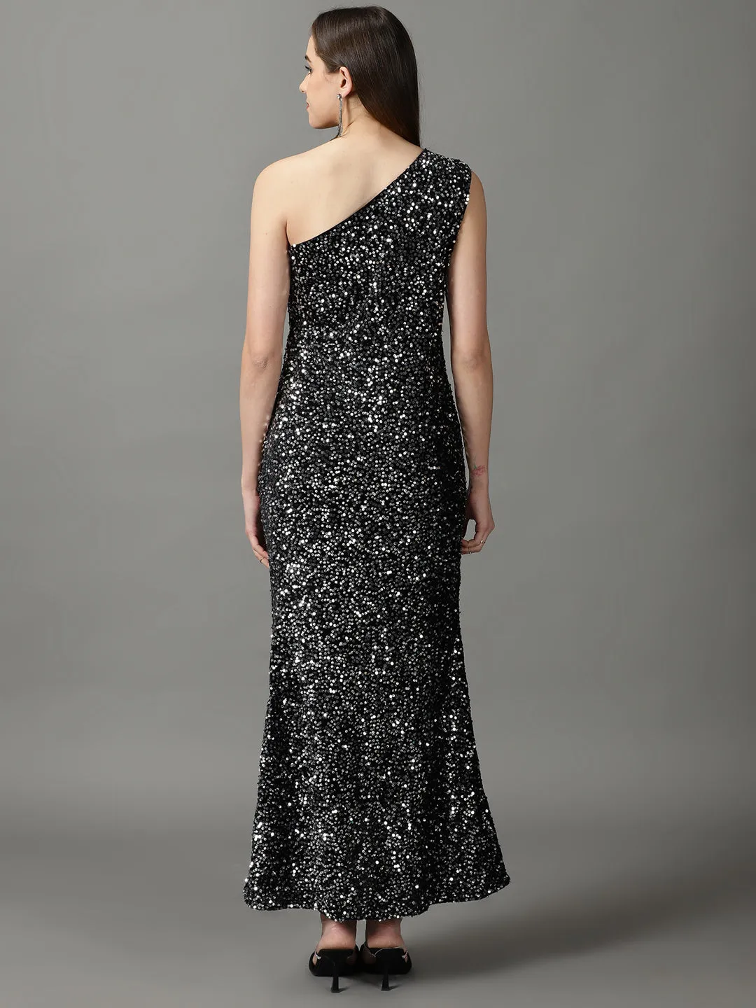 Minimalist Waist Slim Touch Women's Black Embellished One Shoulder Net Maxi Dress