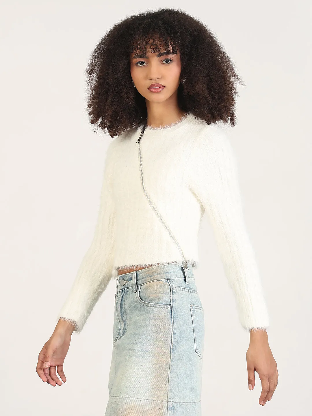 Women's White Solid Fitted Crop Top Durable Color Retention Non Fading Material