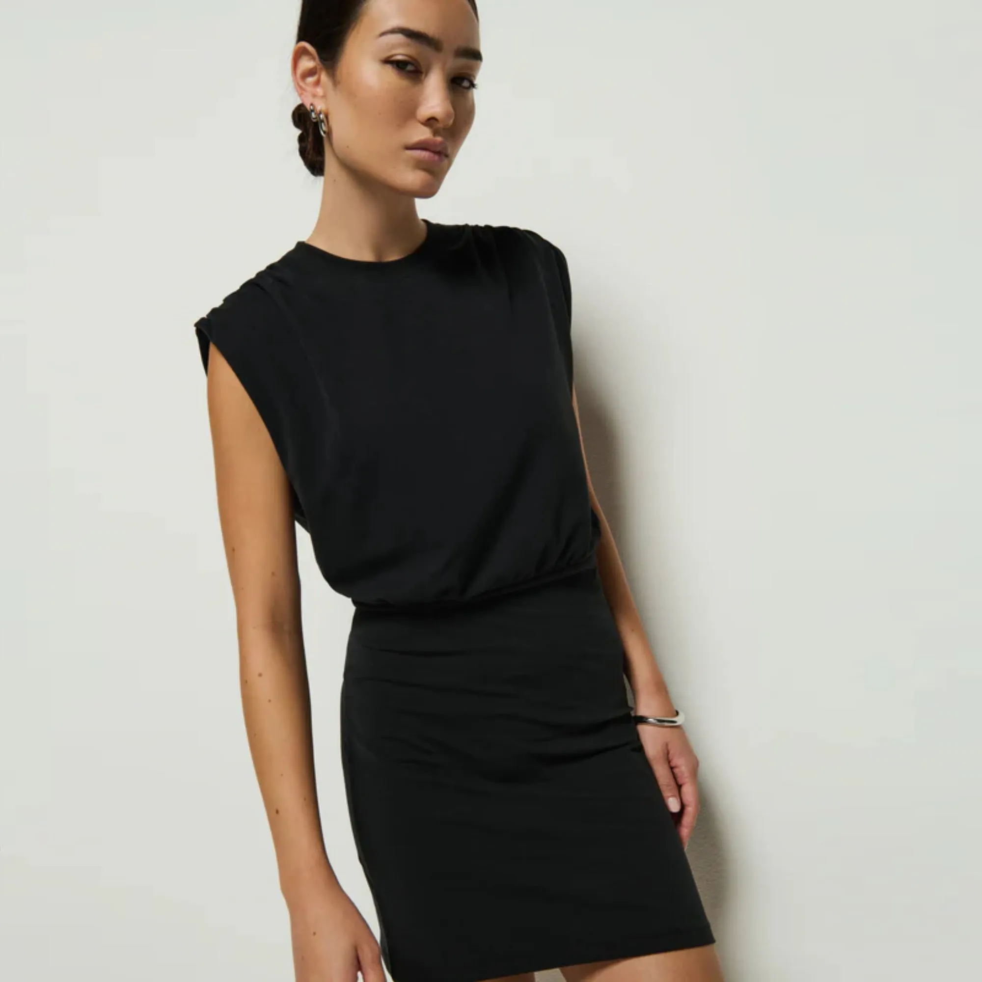 Subtle Mood Jac Muscle Tank Dress (Jet Black)