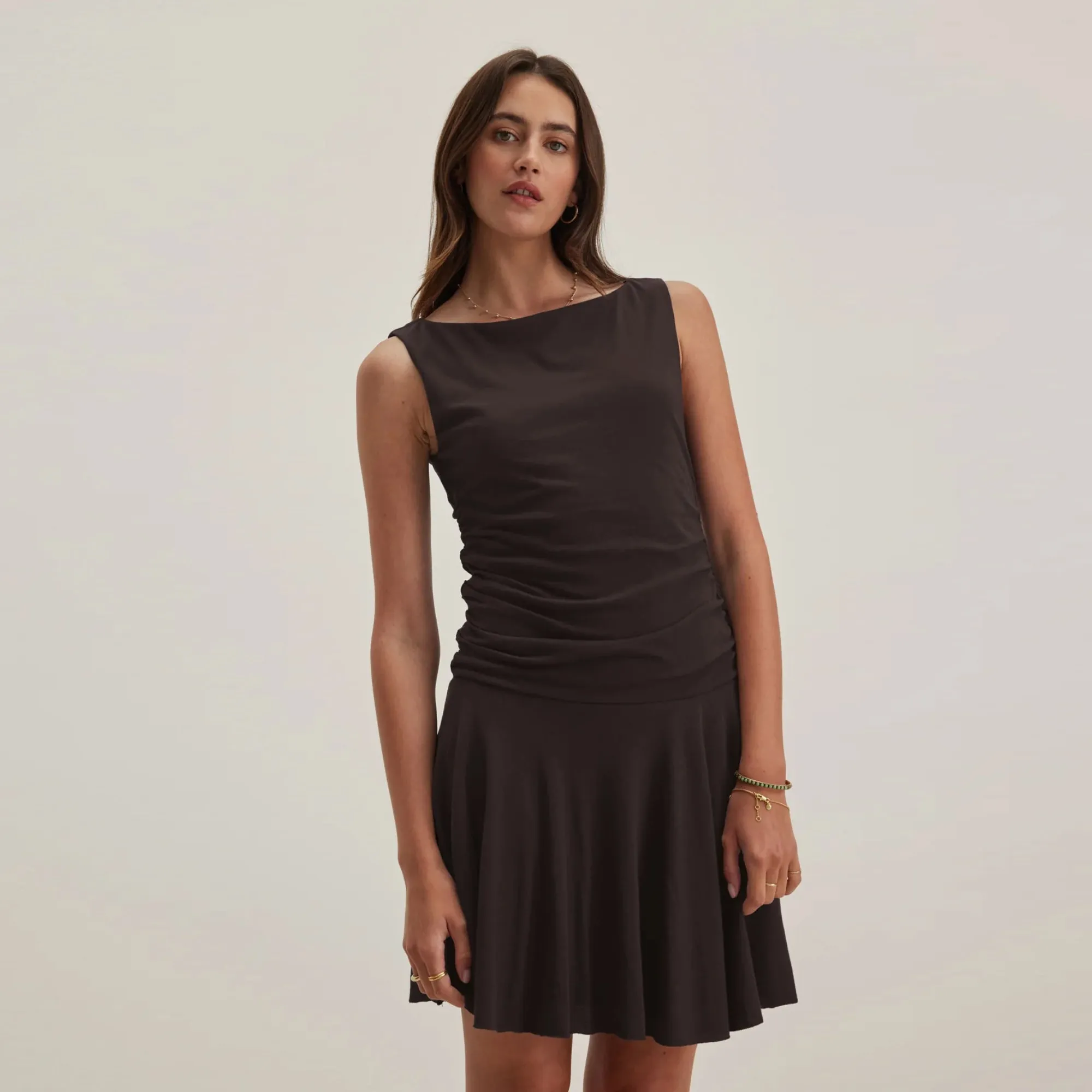 Alicia Vintage Velvet Dress (Black) Flattering Cut Wear