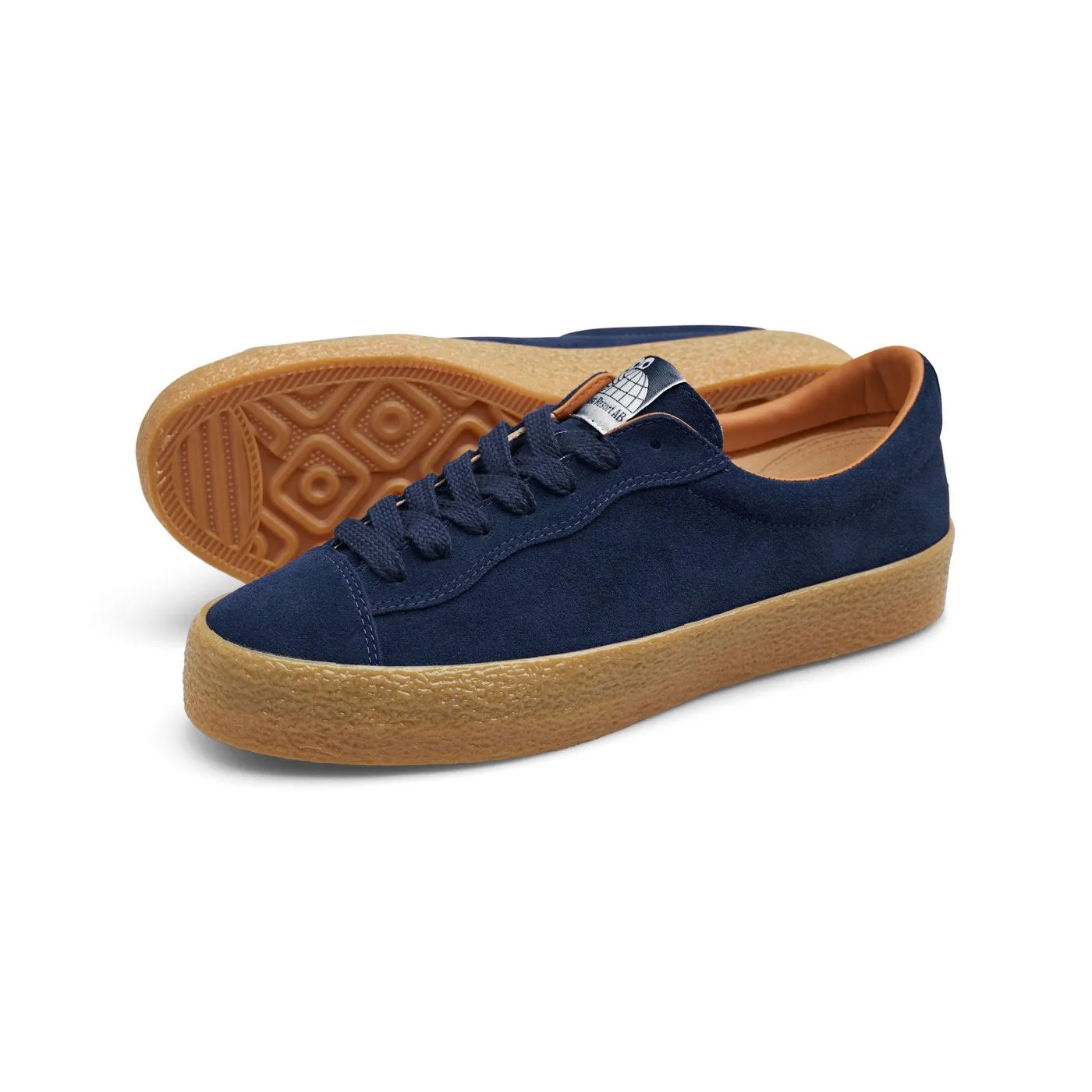 Last Resort AB VM002 Suede LO Navy/Gum Firm ride