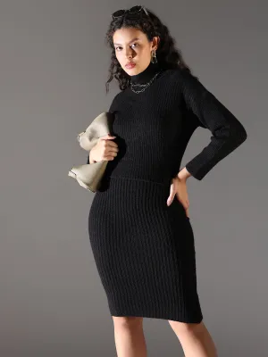 Velvet-Touch Delicate Mood Women's Black Round Neck Bodycon Dress