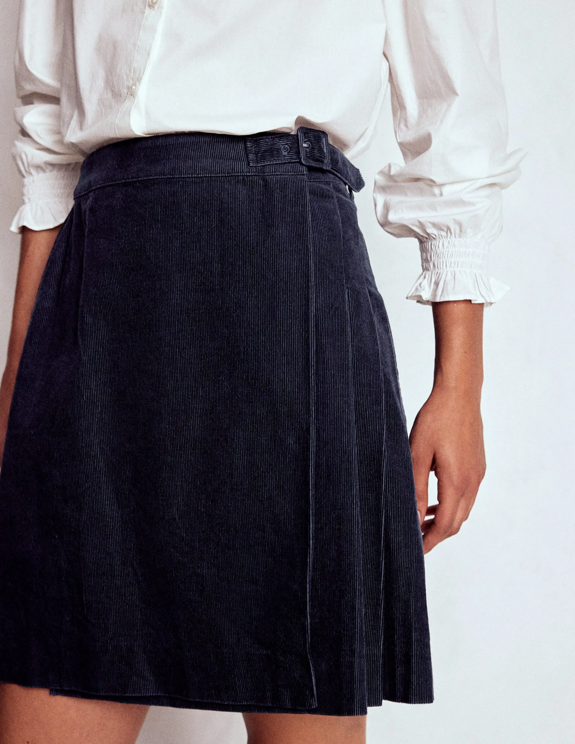 Sleek Appeal Helen Cord Kilt Skirt-Navy