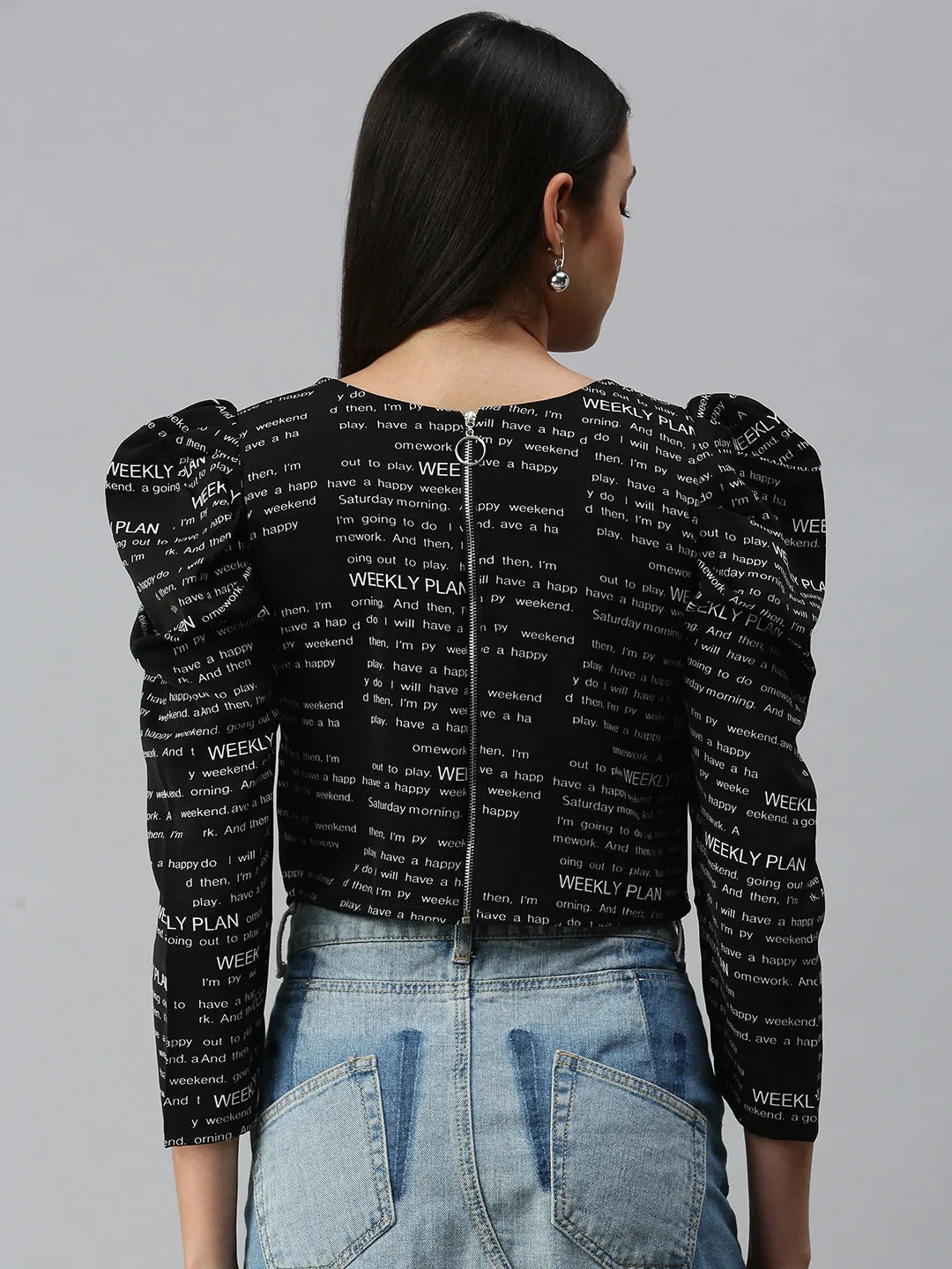 Casual Style Women's Black Printed Crepe Crop Top