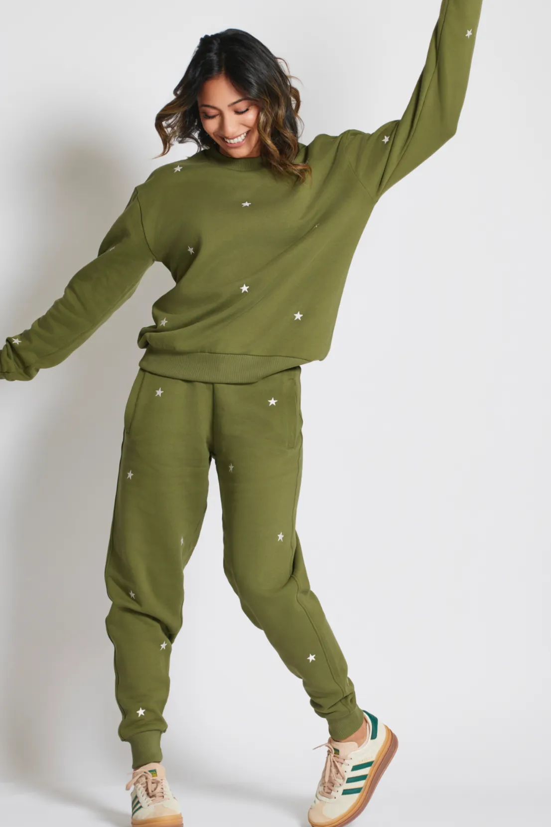 Plaid Design Popular KH X O&F Star Embroidered Sweatshirt - Khaki