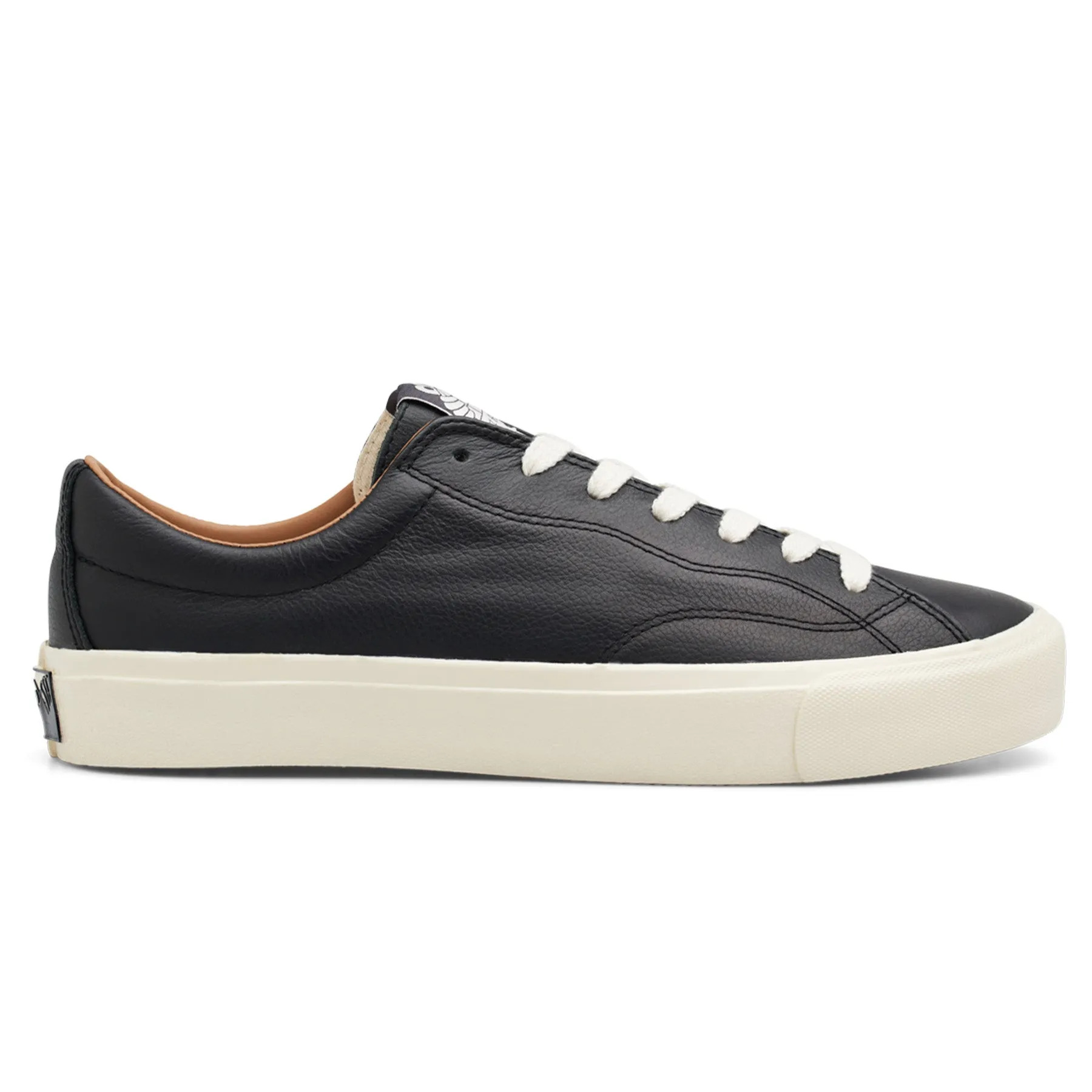 Urban Ride Clean Style Last Resort AB VM003 Lo Leather Black/White