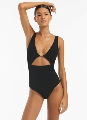Sun-Protected Reinforced Gusset Lien Plunge One Piece - Black