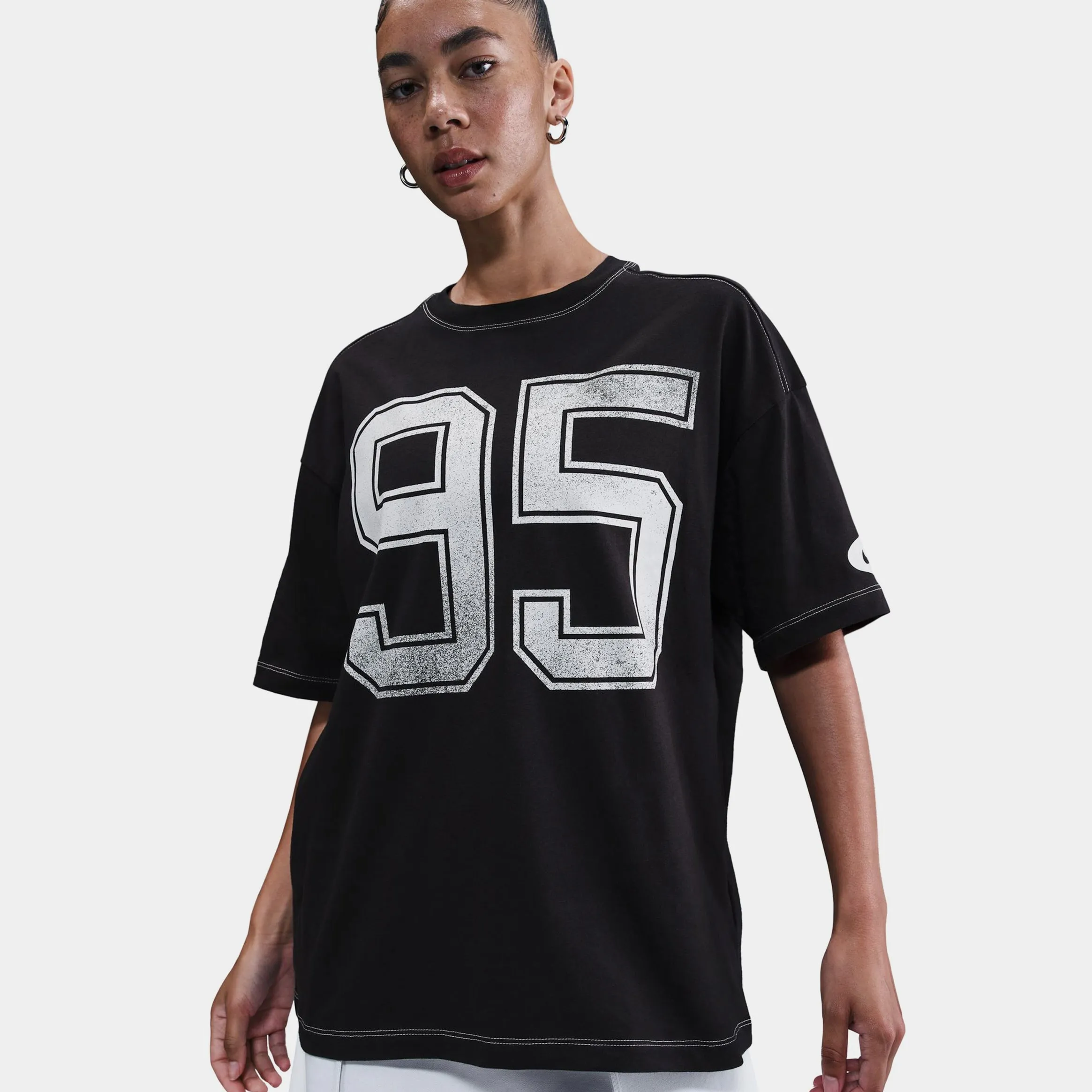 NSW Oversized 95 Womens Short Sleeve Shirt (Black/White) Sophisticated Style AntibacterialMaterial