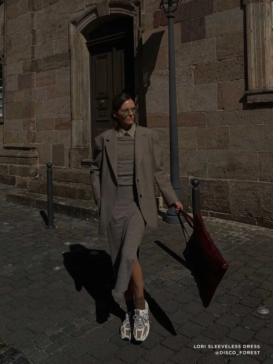 The Lori Sleeveless Cashmere Dress Versatile Fit