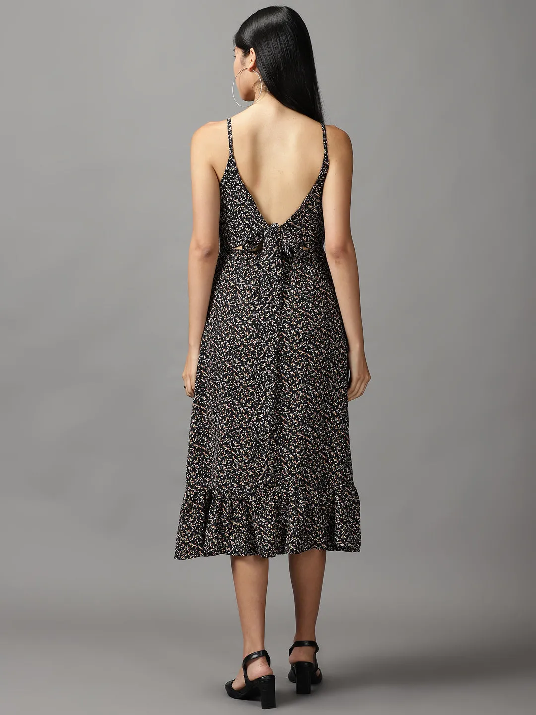 Vibrant fit Women's Black Floral Fit & Flare Dress