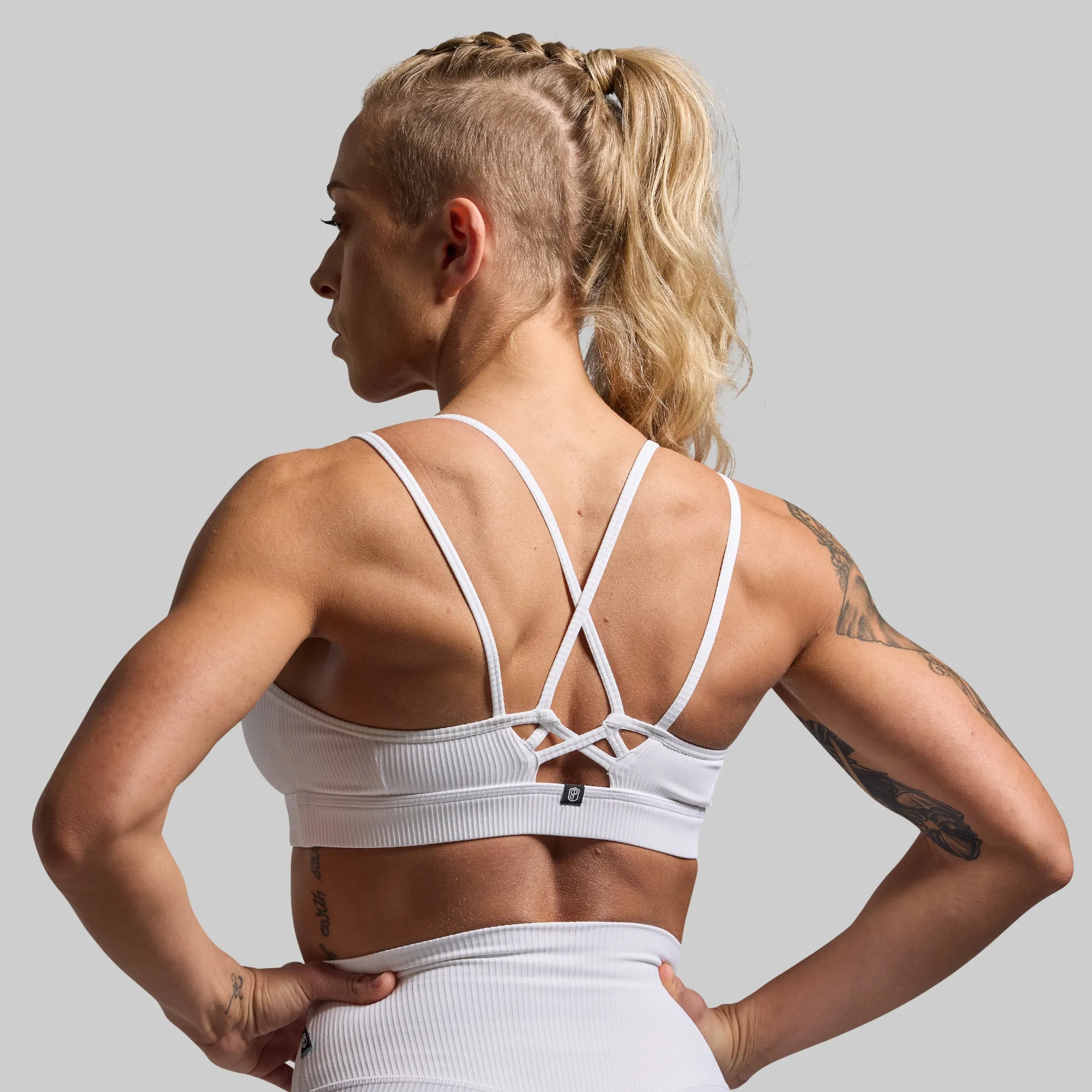 Lotus Sports Bra (White) Comfortable lining Invisible stitching
