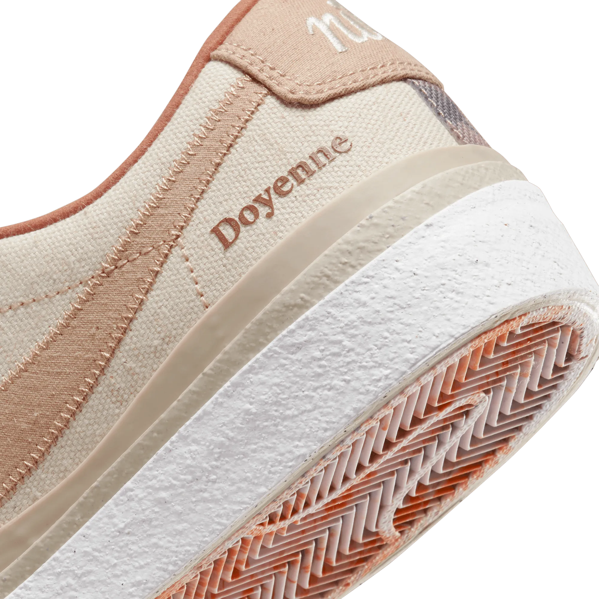 Nike SB X Doyenne Blazer Low Coconut Milk & Rattan Flat Step Outdoor Support