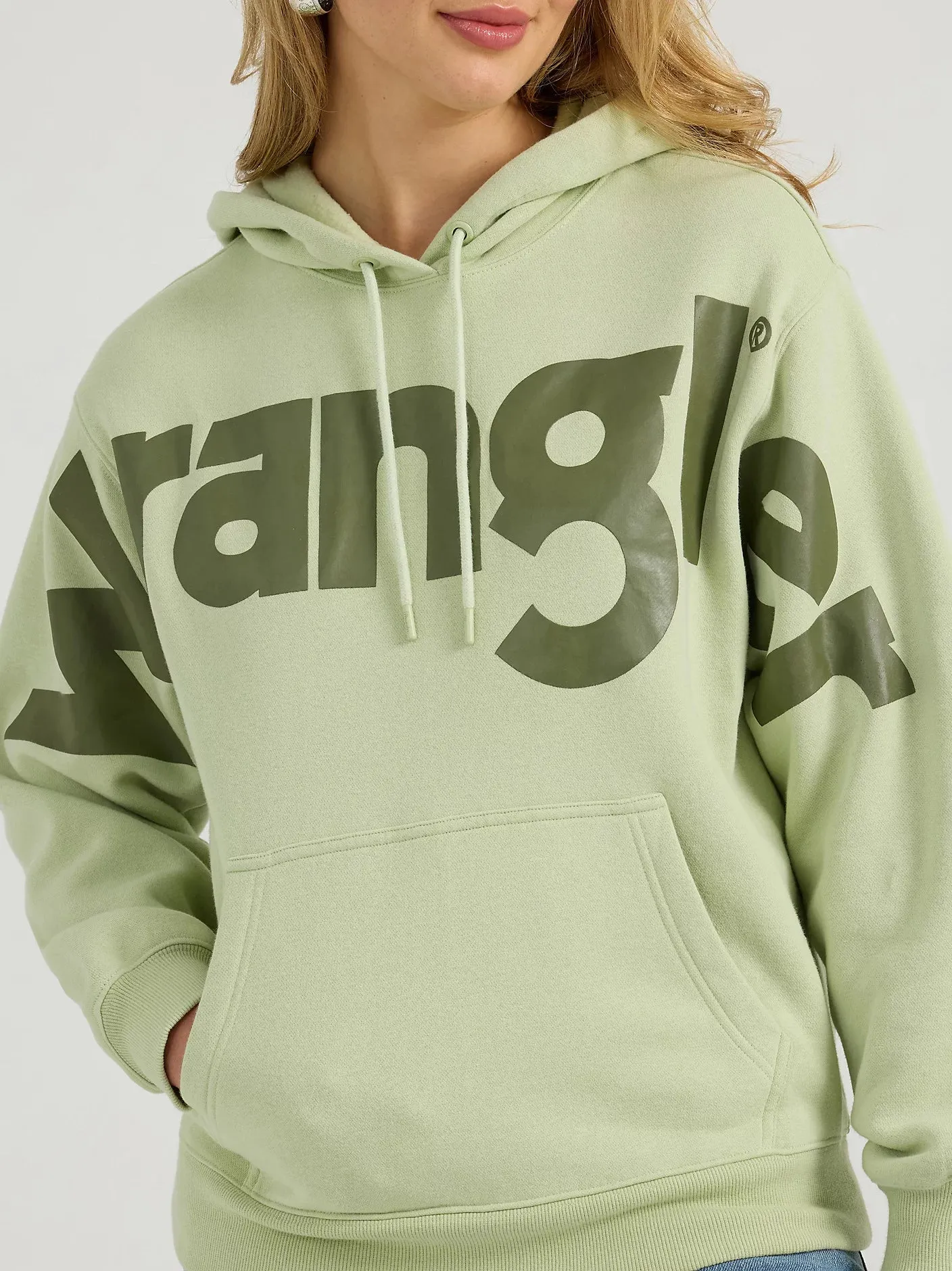 Wrangler Retro Women's Bold Logo Hoodie in Green Tea Daily Sporty cycling suitable