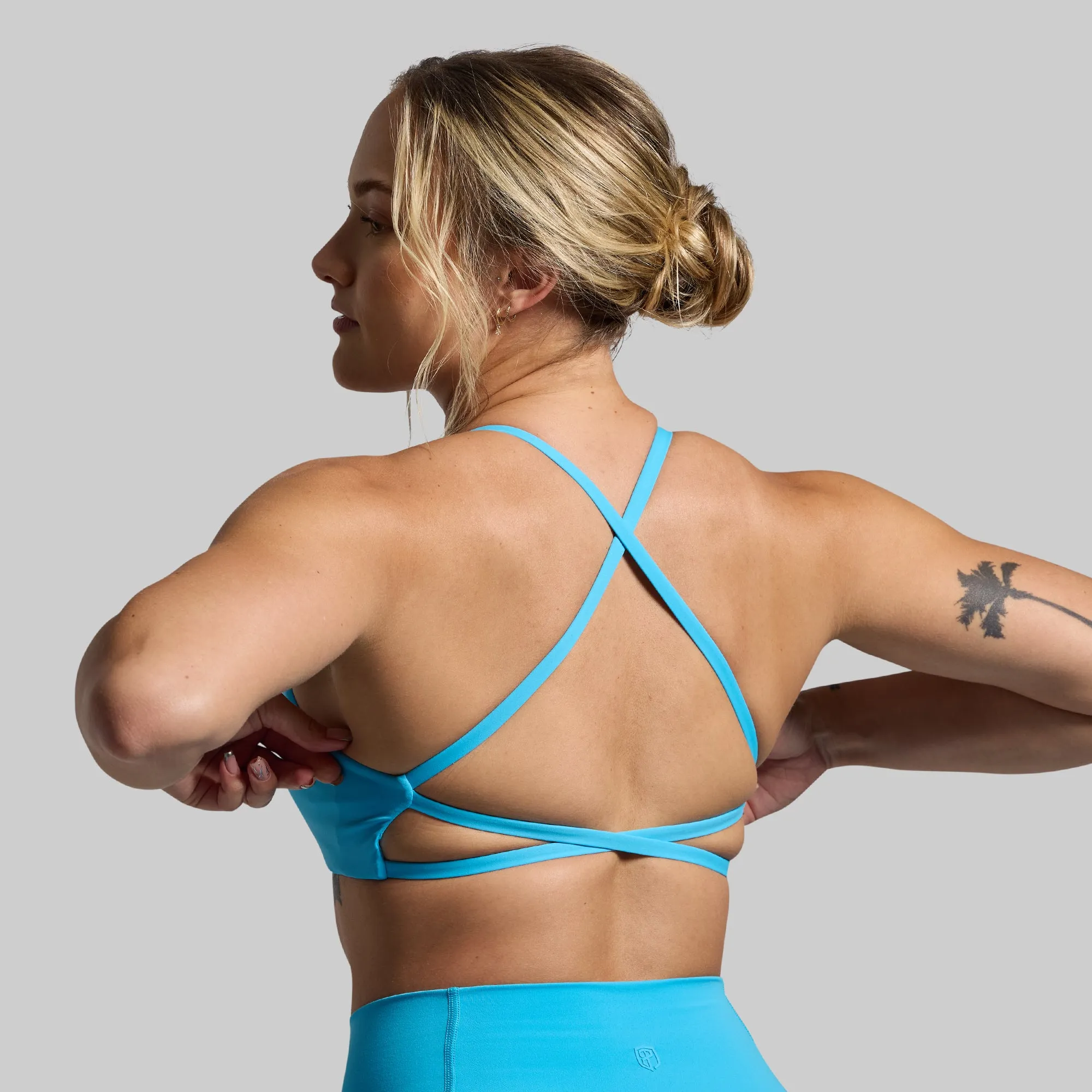 Serenity Sports Bra (Aquarius) Moisture-wicking fabric Layering seams