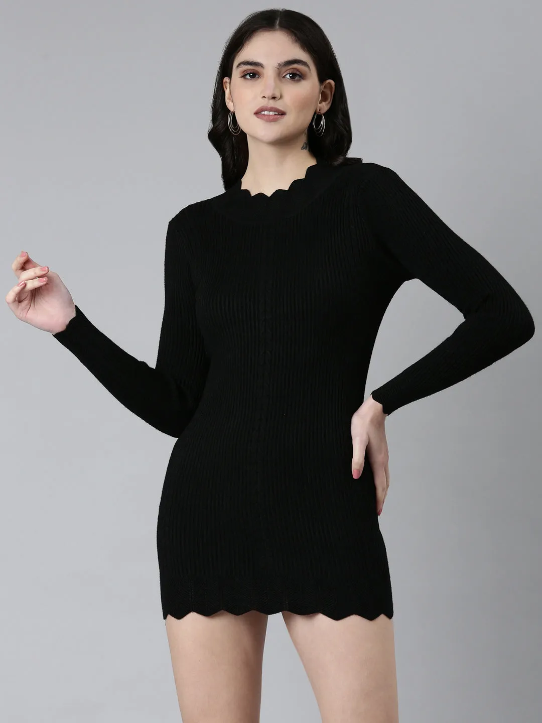 Luxe Mood Smart Shape Women's Black Solid Bodycon Dress